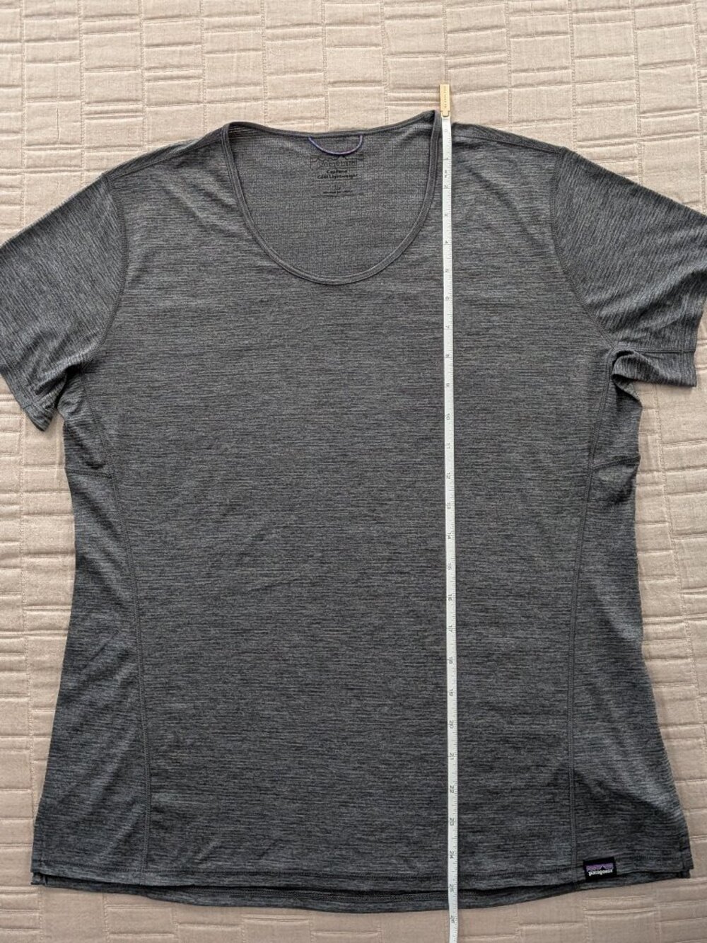 Patagonia women's Capilene Cool Daily short-sleeved shirt, size L - Picture 4 of 7